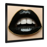 DesignArt „Womanенски усни со црн кармин и златен ланец“ модерен врамен уметнички принт